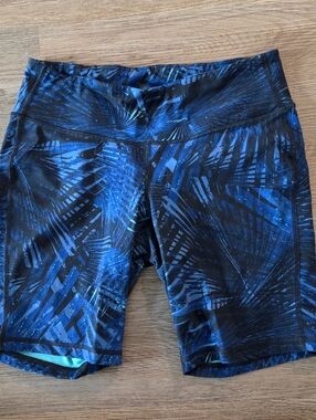 Old Navy Active Shorts Leggins